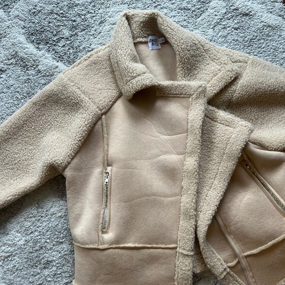 PRINCESS POLLY SHERPA JACKET - Picture 2 of 5